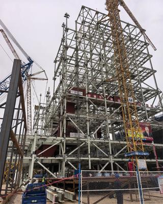 मजबूत स्टील बिल्डिंग मेटल स्ट्रक्चर्स स्ट्रक्चर वेयरहाउस सेल्फ स्टोरेज स्टील बिल्डिंग